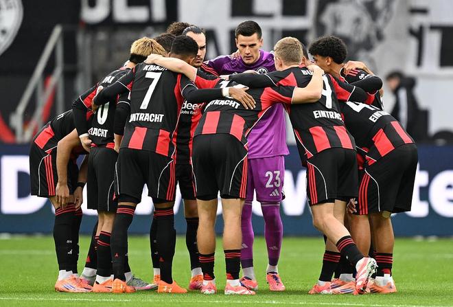 关于AC米兰训练开放日；集结日队长鼓劲引欢呼；德国杯在即；心理建设被强调的信息-友博娱乐