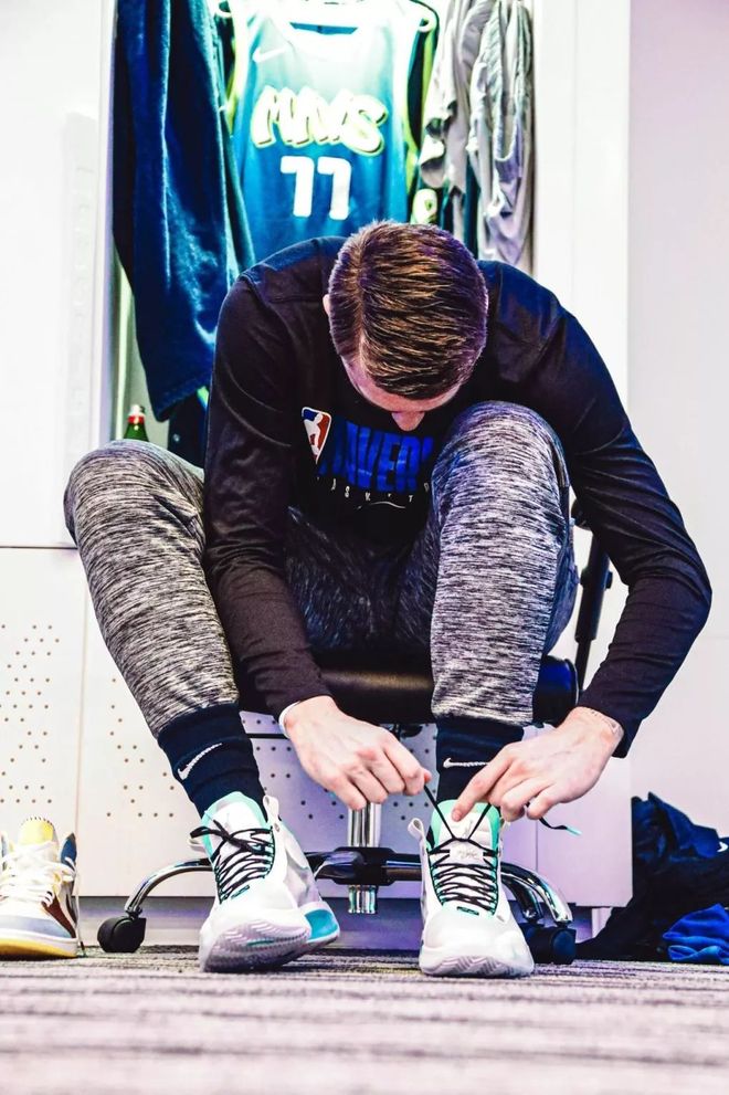 赛地聚焦：法国杯赛后热度飙升；斯图加特官宣签约；态度坚定；年轻球员得到机会(斯图加特转会)-友博网址