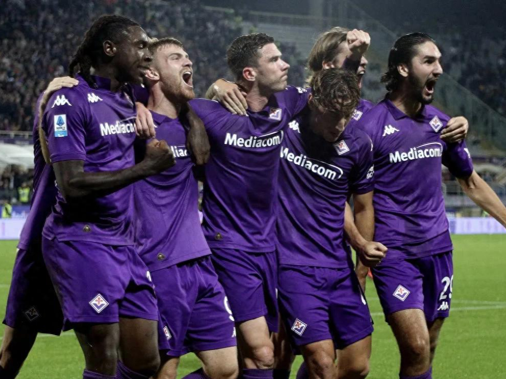 包含赛地聚焦——意甲今夜热度飙升，圣安东尼奥马刺刷新队史纪录，目标明确，训练强度明显提升的词条-友博网址