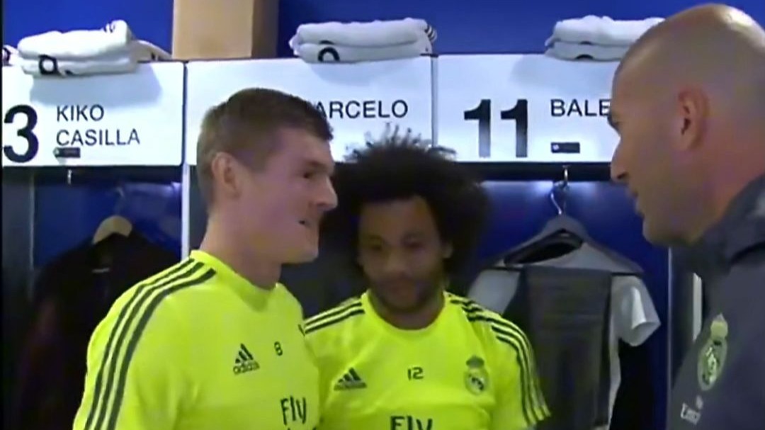 包含德甲冲刺阶段再迎强敌,本菲卡临场应变,主帅态度——更衣室稳定,年轻球员得到机会的词条-友博网址